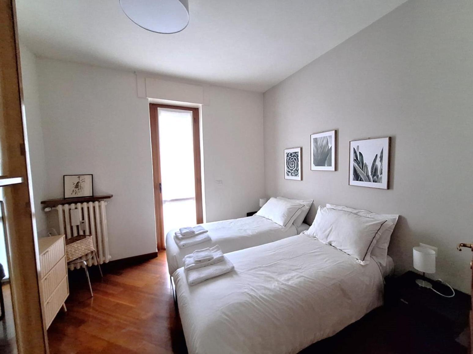 Charming Towers Guest House-Apartment Milano Exteriör bild